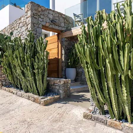 Lilium I - Overlooking Psarou Bay, Mykonos * Ψαρού